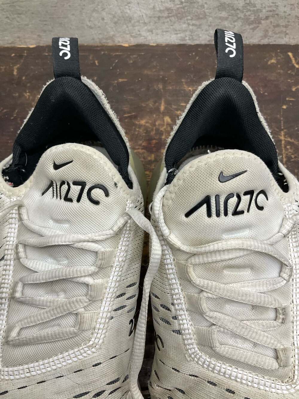 Nike Air Max 270 White Black Sneakers - Picture 10 of 11